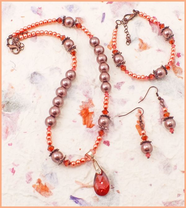 Glass Pearl Necklace Set