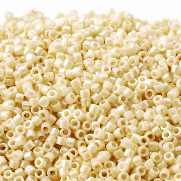 Miyuki 11/0 Delica Seed Beads, opaque cream AB (DB157)