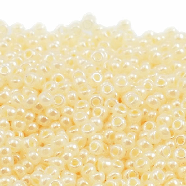 Miyuki Seed Beads 11/0, beige opal ceylon