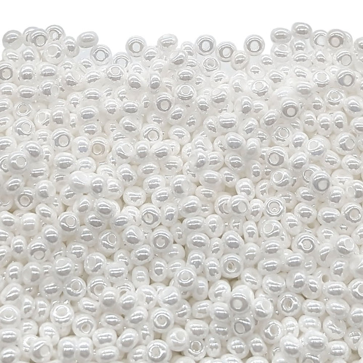 Preciosa Seed Beads 6/0, pearl white