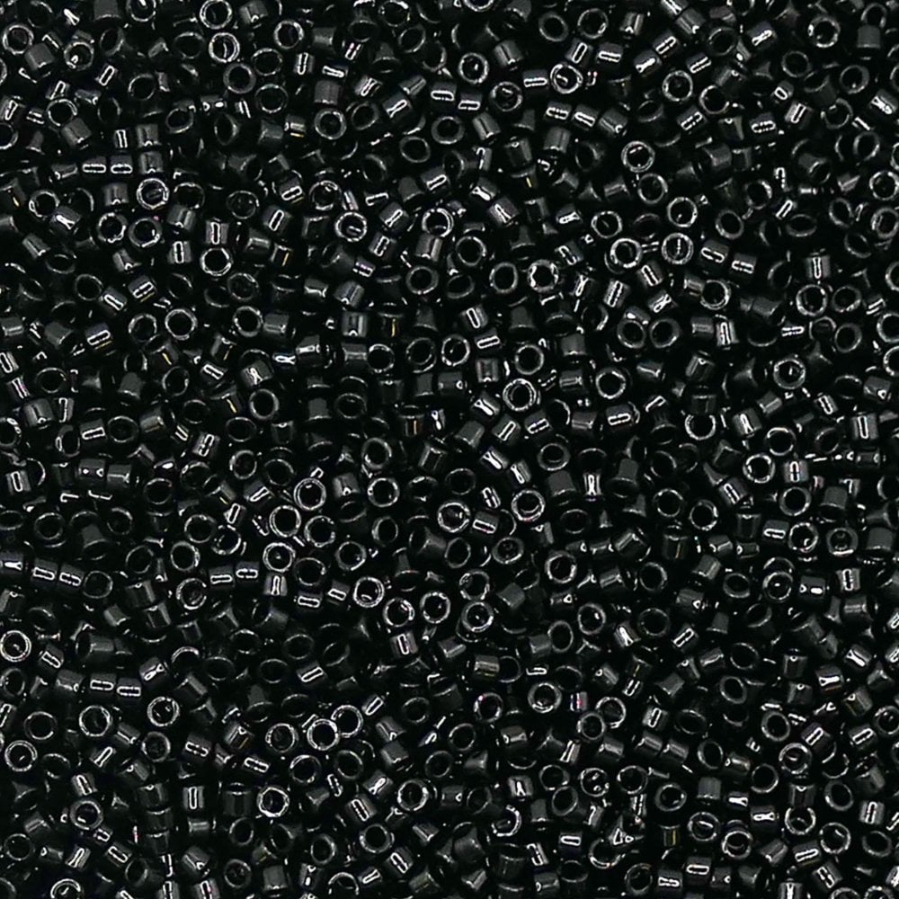 Miyuki 11/0 Delica Seed Beads, black (DB010)