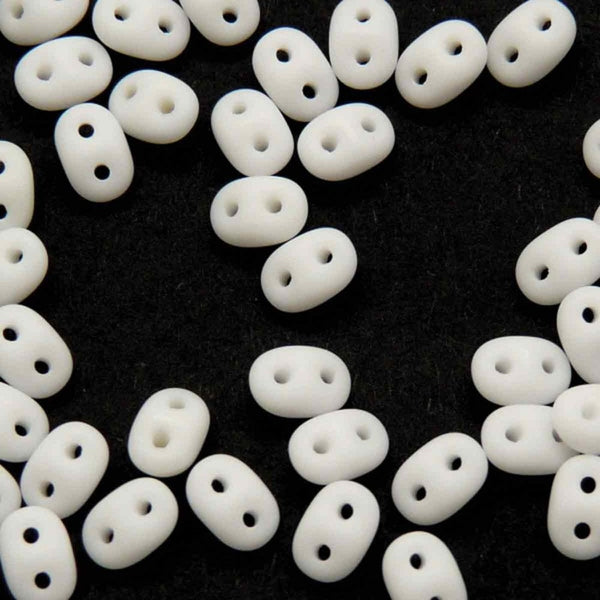 Matubo SuperDuo Czech Beads 2.5x5mm, chalk matte
