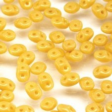 Matubo SuperDuo Czech Beads 2.5x5mm - Opaque Beige - 10g