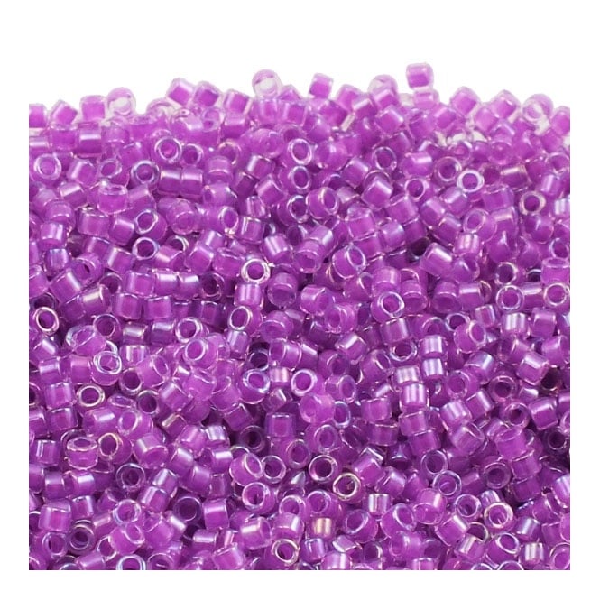  11/0 Delica Seed Bead - Lined Lilac AB (DB073) - 5g