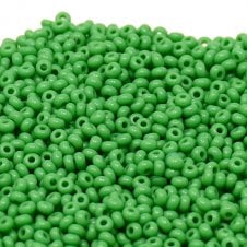 Preciosa Seed Beads 10/0 - Opaque Green - 20g